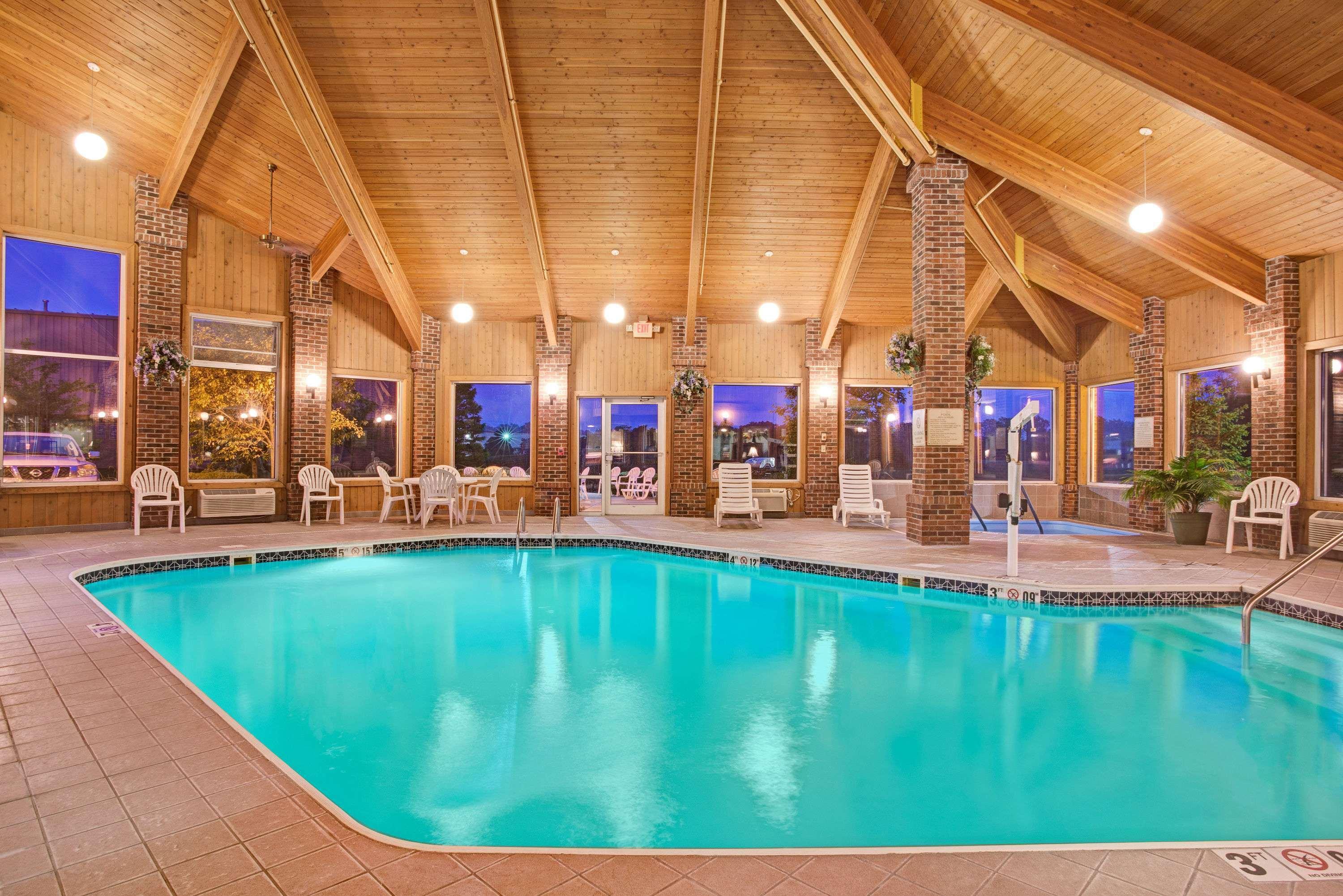 Baymont By Wyndham Indianapolis Hotel Eksteriør billede